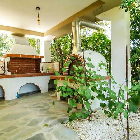 Villa Aether